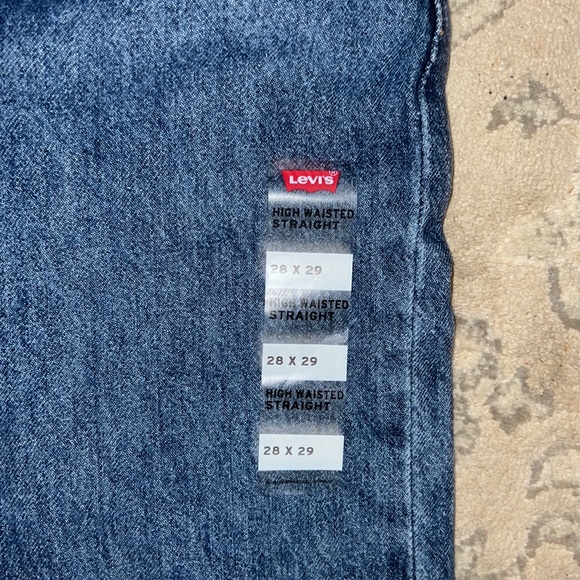 Levi’s High-waisted straight leg Relaxed NWT - Picture 3 of 7